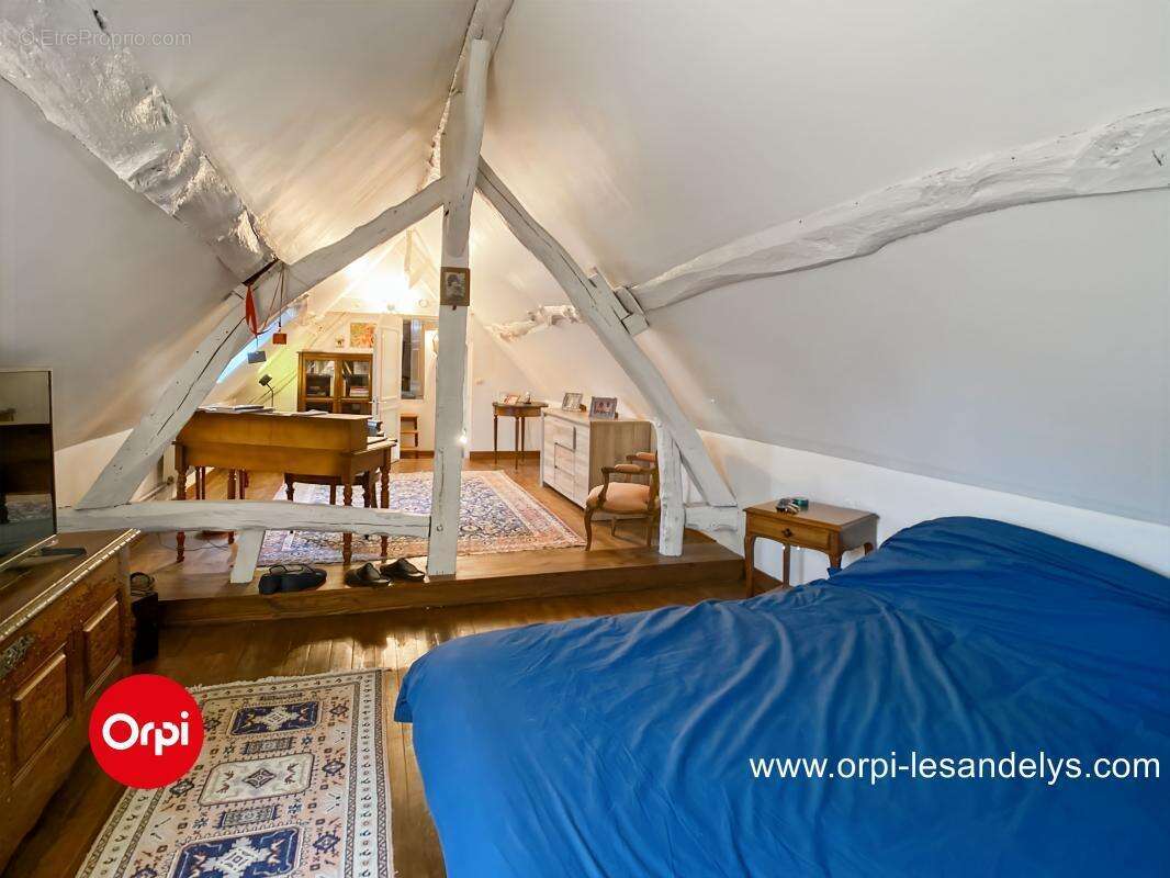 Maison à SAINT-CLAIR-SUR-EPTE