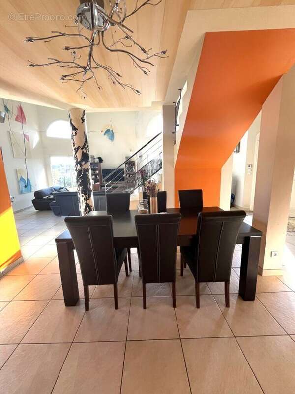 Maison à CAILLOUX-SUR-FONTAINES