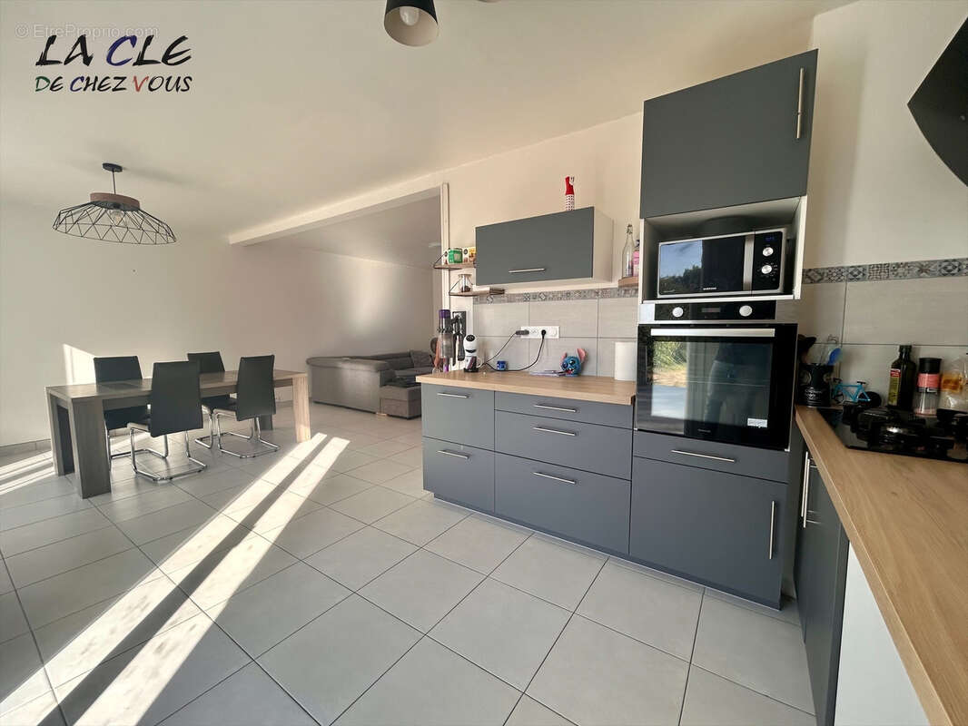Pavillon sur sous-sol renove - photo 3