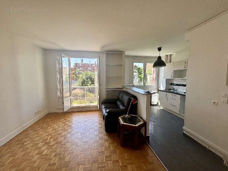 Appartement 59 m² à Bois-Colombes  - photo 4