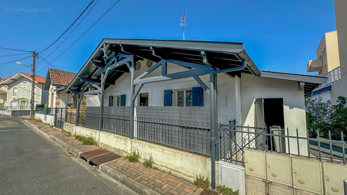Duplex de type 2 avec cabine et terrasses - photo 2
