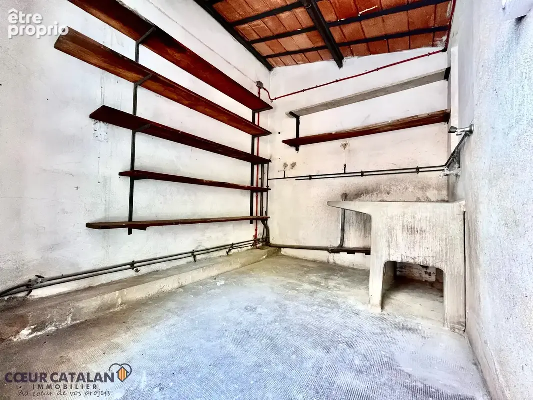 A vendre - thuir centre-ville - maison t5 jardin sans vis a vis ! - photo 9