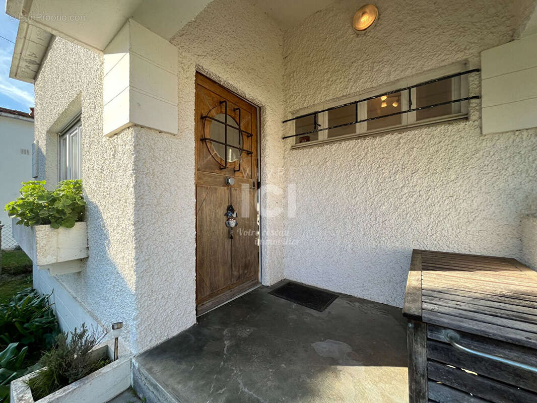 Maison à SAINT-MICHEL-CHEF-CHEF