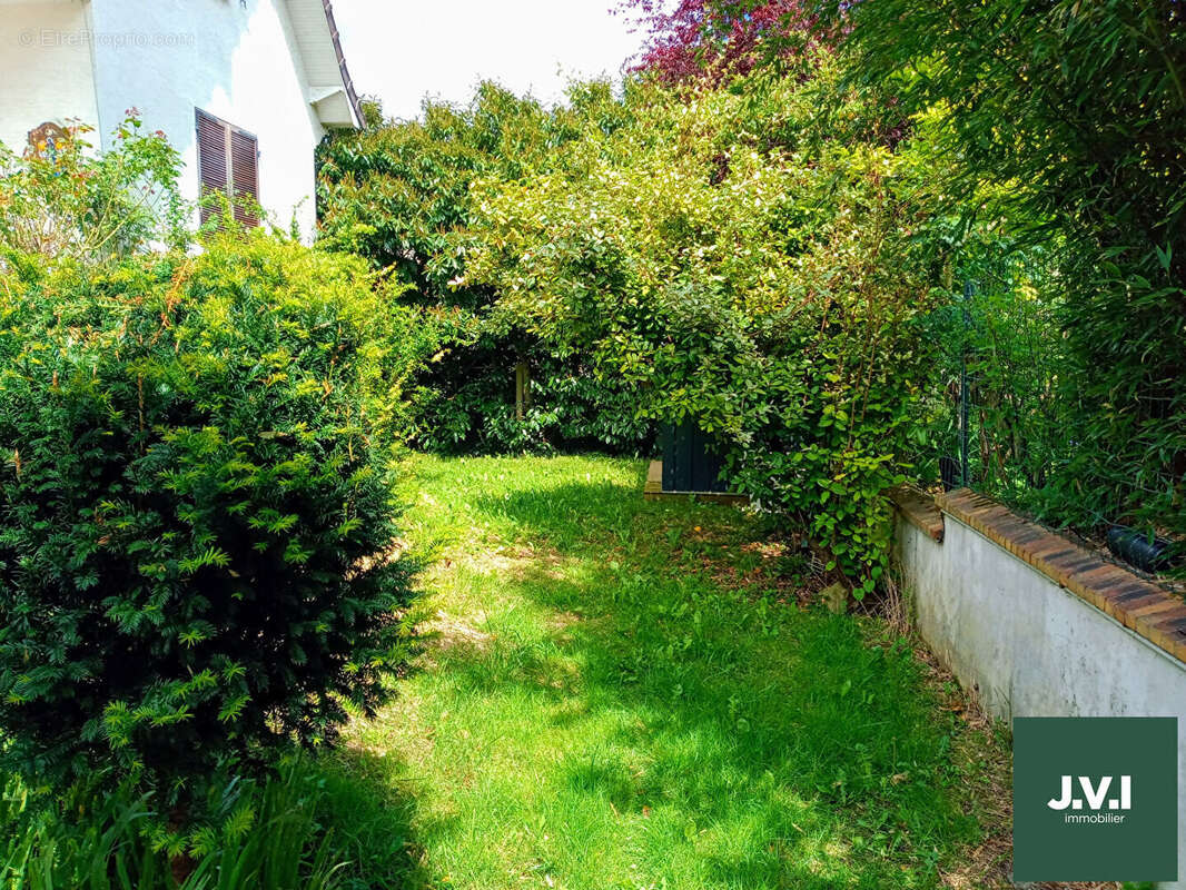 Maison à MONTMORENCY