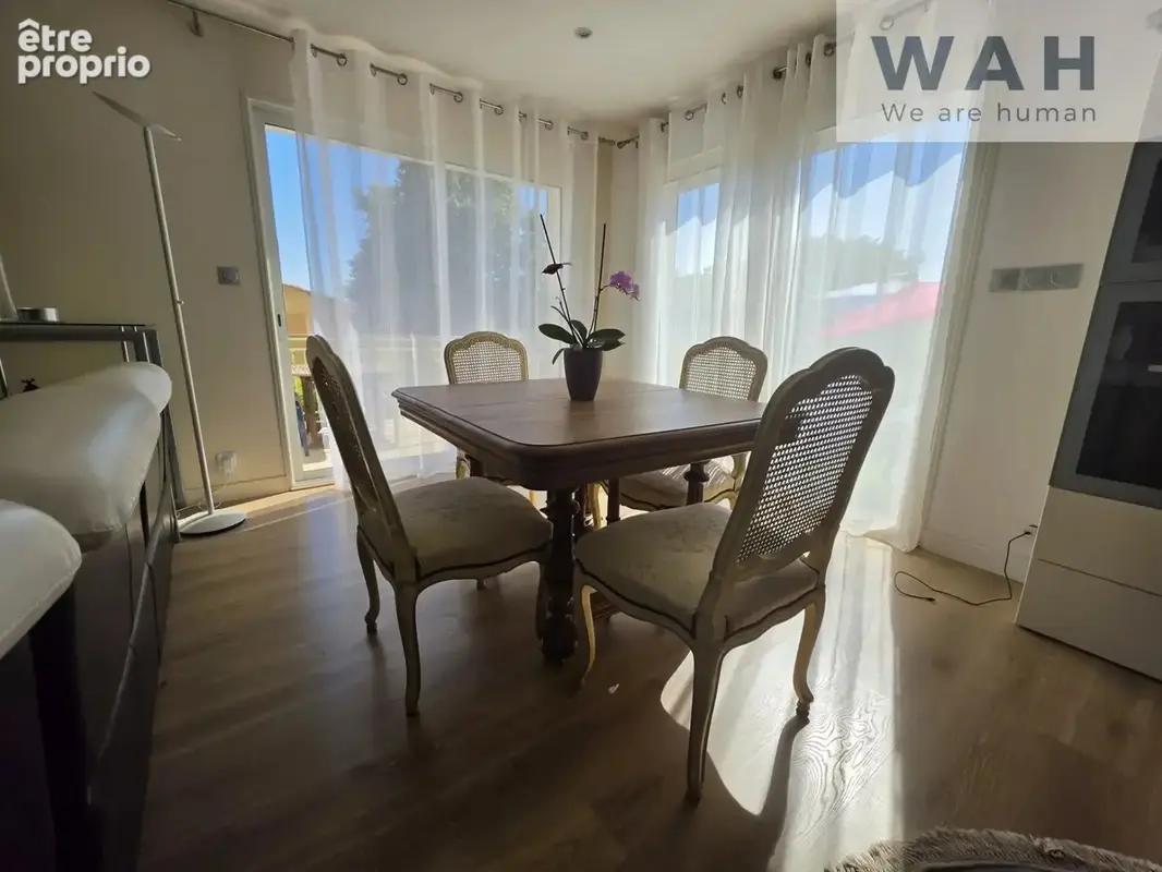 Maison 4 pièces - 93m2 - MONTMIRAT - photo 9