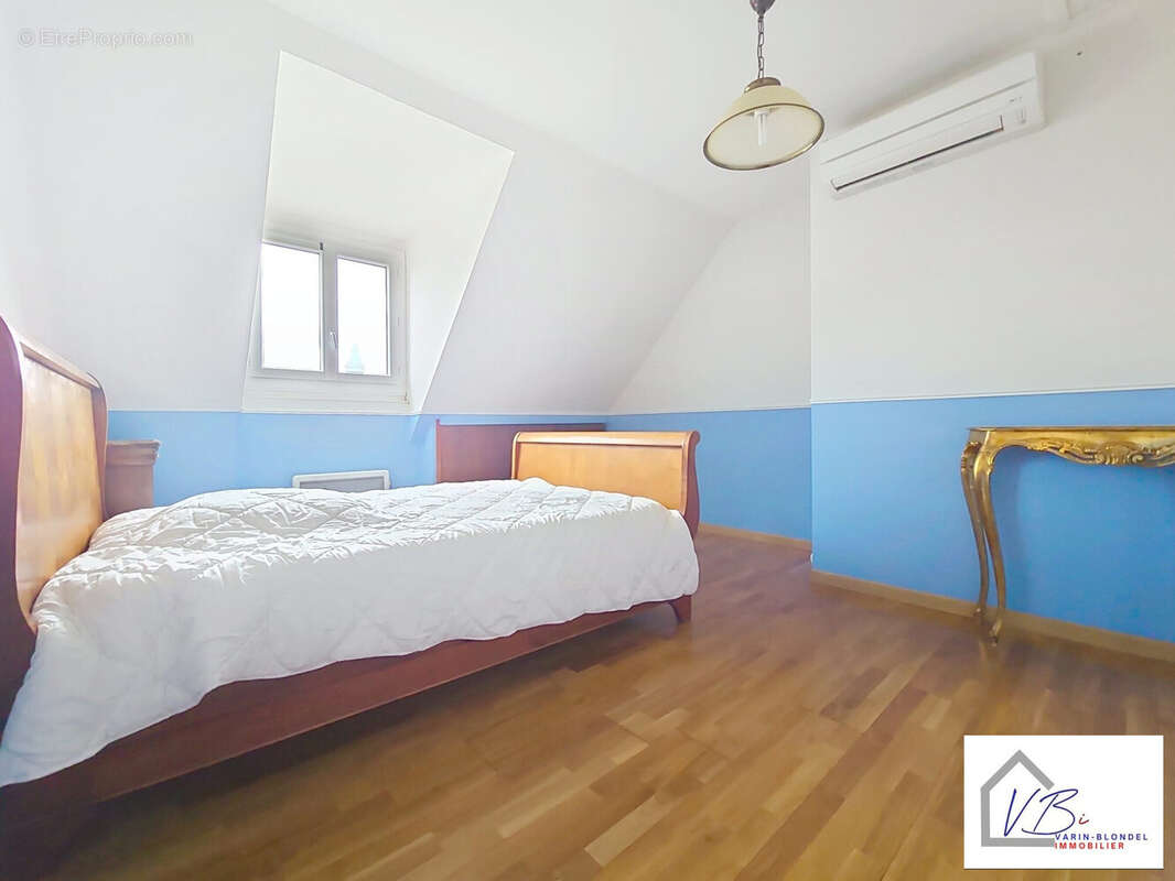 Maison à LA FRENAYE