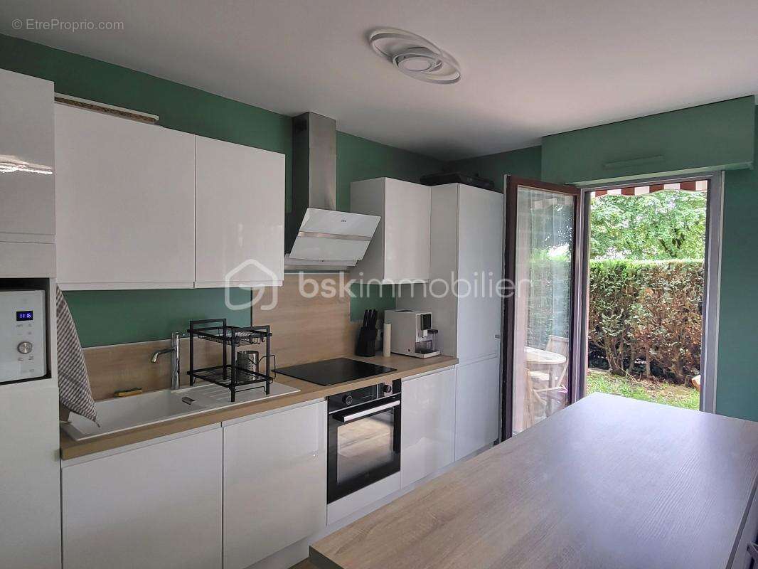 Appartement à LIVRY-GARGAN