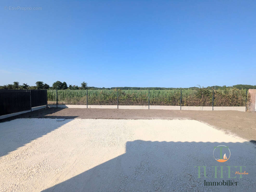 Maison 91 m² à La Tremblade  - photo 2