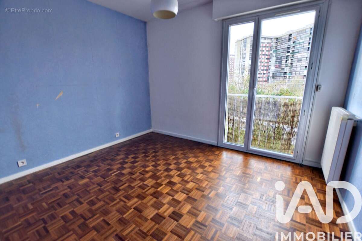 Photo 6 - Appartement à RIS-ORANGIS