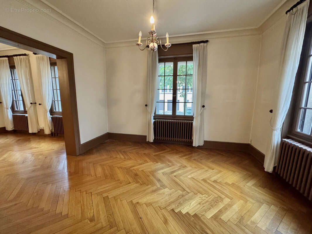 Maison à STRASBOURG