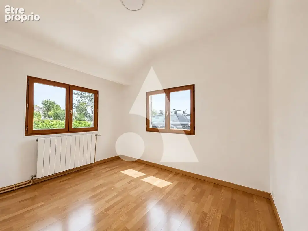 Maison au calme - travaux a prévoir - photo 10