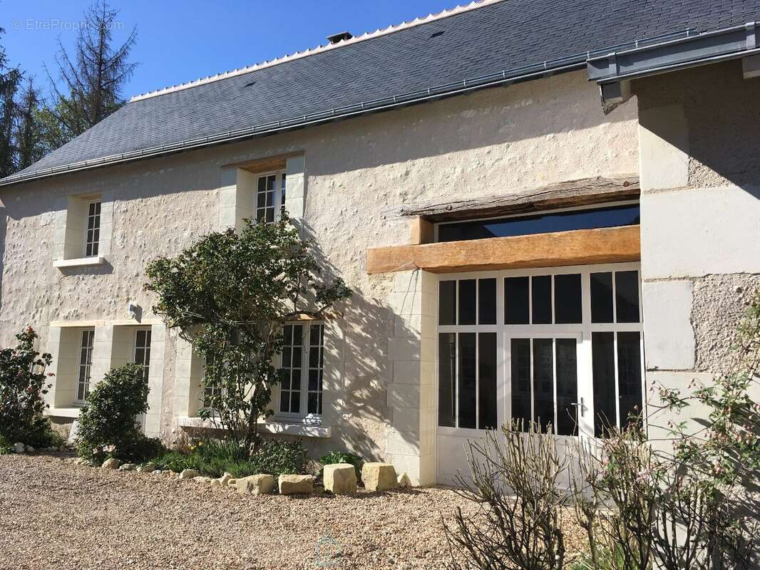 Belle propriété ancienne sur les hauteurs d'Amboise - photo 12