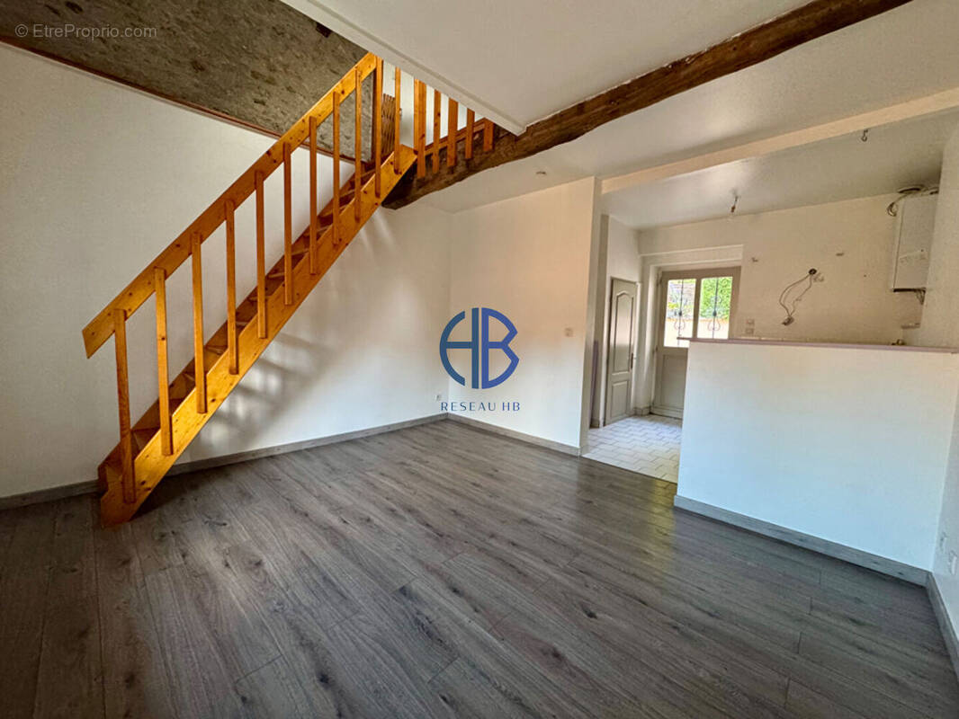 Maison à SAINT-CHEF