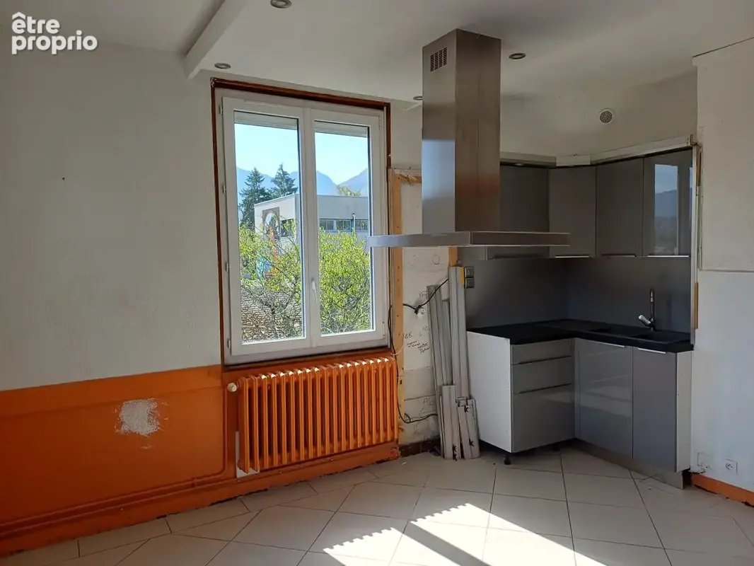 Appartement 3 pièces 79 m² à vendre à Cognin (73160) - photo 2
