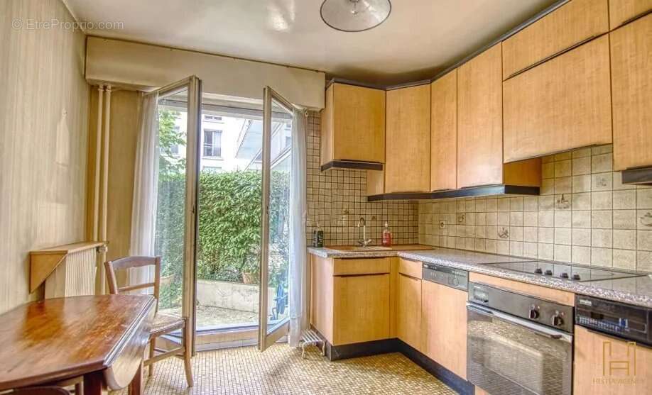 Appartement à VERSAILLES