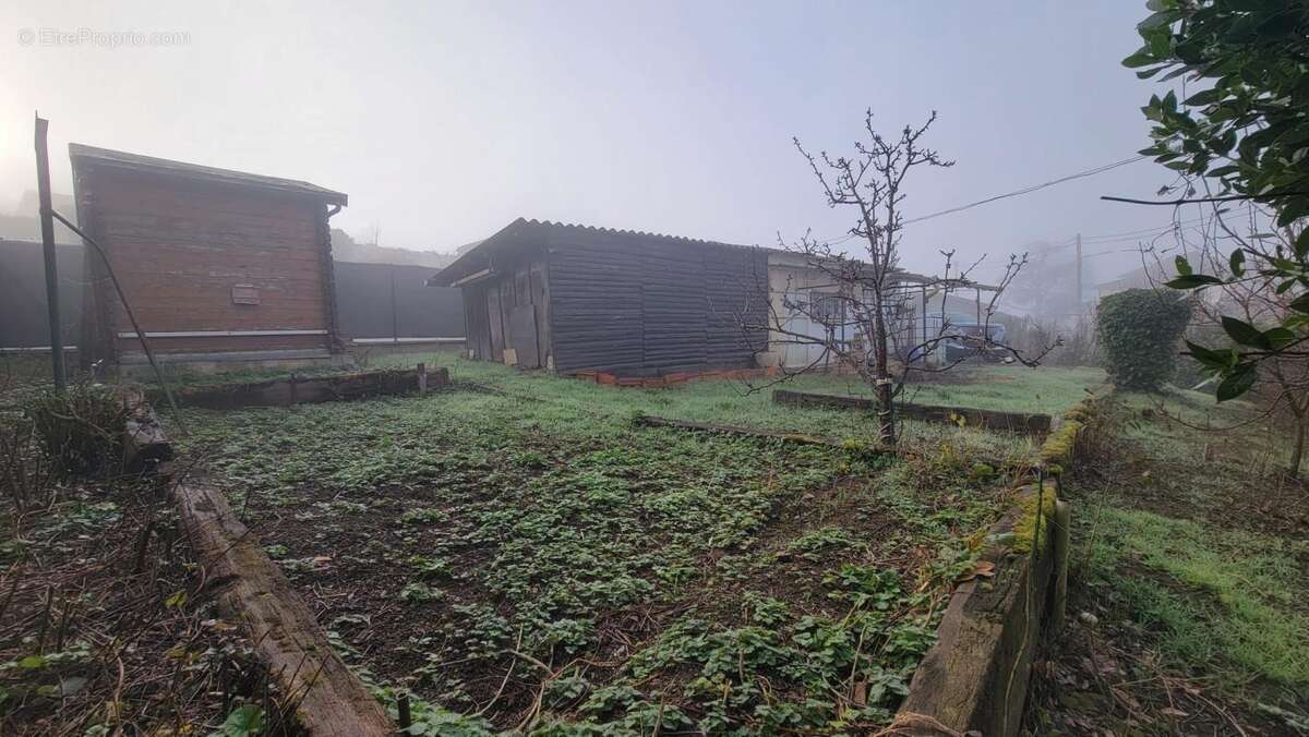 Maison à SAINT-PIERRE-LA-PALUD