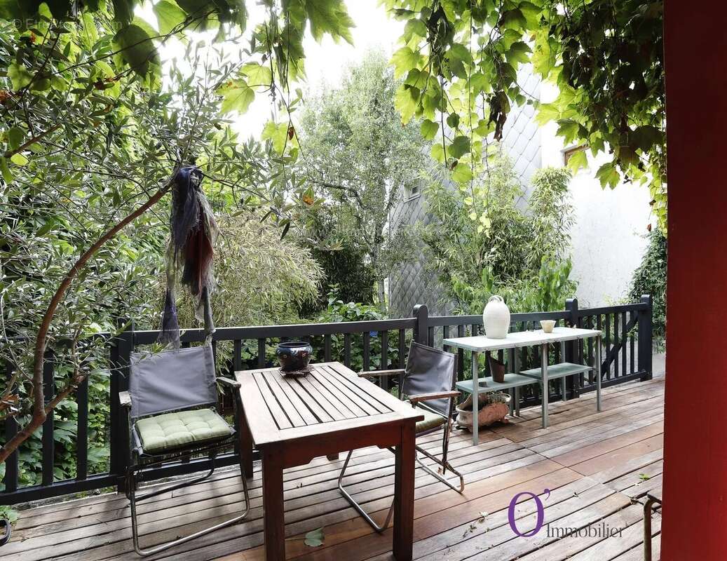 Maison à LES LILAS