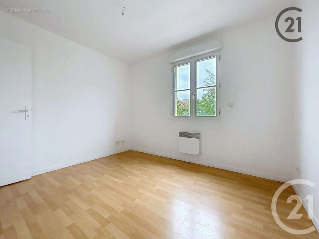 Maison à MONTEREAU-FAULT-YONNE