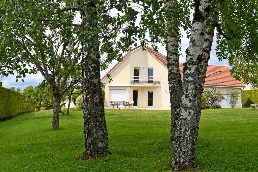 Maison à ORNANS