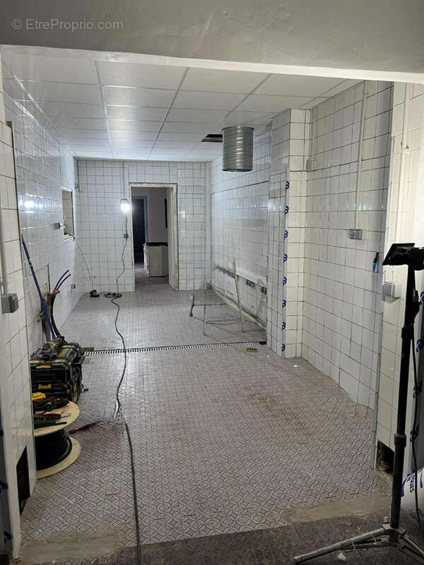 Maison à MIRANDOL-BOURGNOUNAC