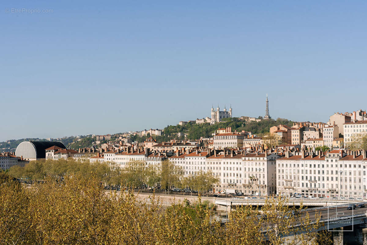 Appartement à LYON-6E