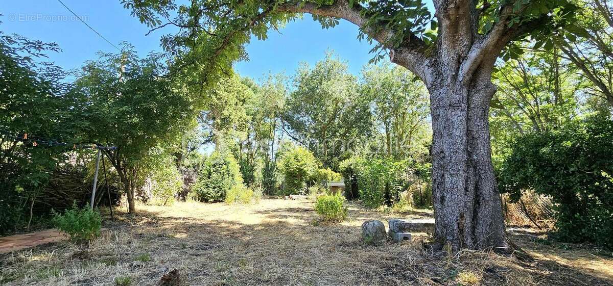 Maison de campagne au coeur de ville - photo 8