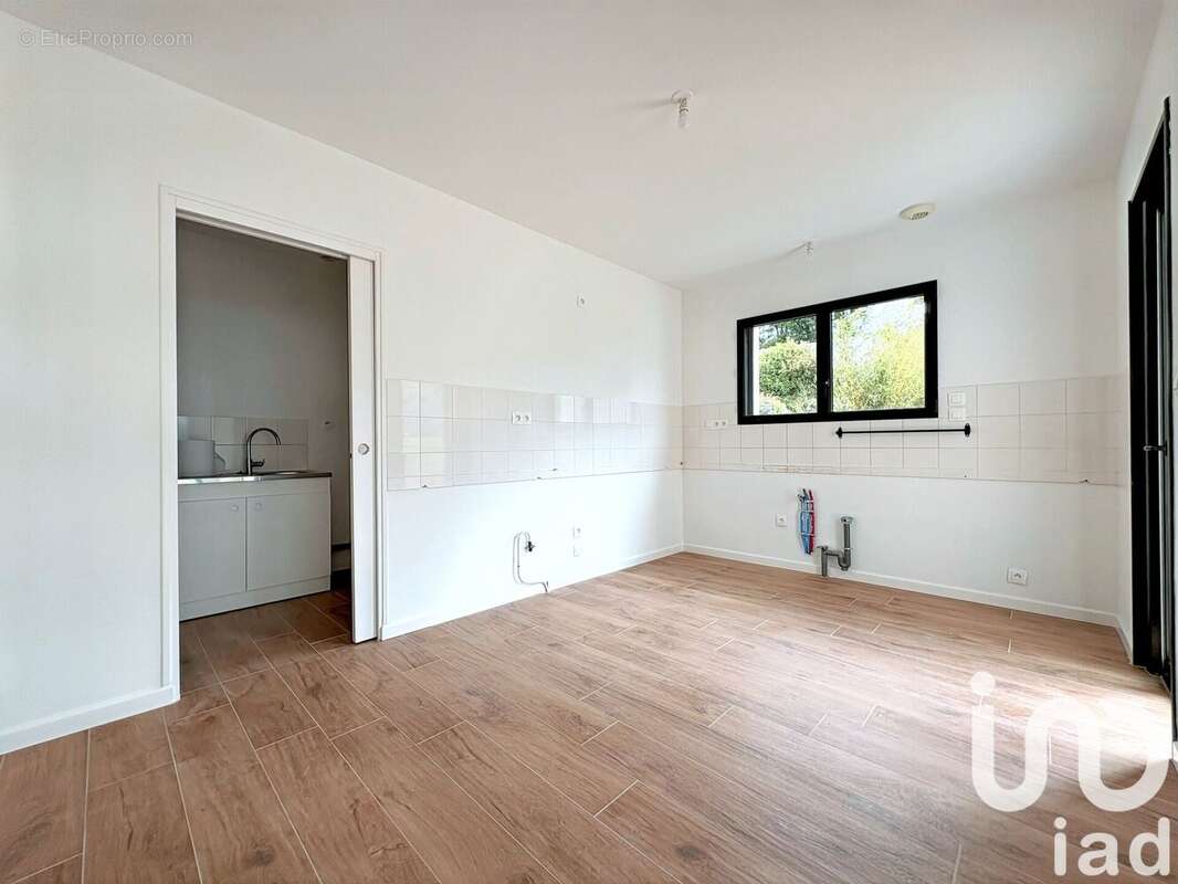 Photo 3 - Maison à LAVAL