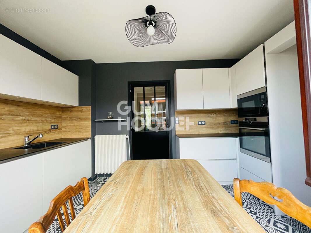 Appartement à CHAMALIERES