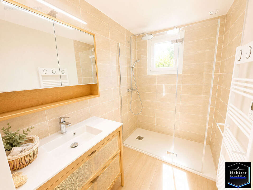 Maison Moussy Le Neuf 6 pièce(s) 134 m2 Jardin 560m² Garage, Sous sol - photo 6