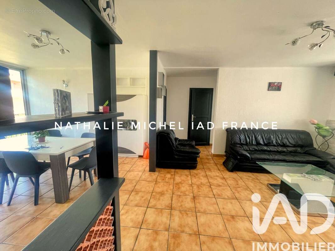Photo 4 - Appartement à SIX-FOURS-LES-PLAGES