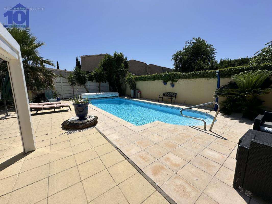 Maison à VILLENEUVE-LES-BEZIERS