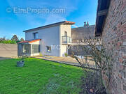 Maison à LE MESNIL-ESNARD
