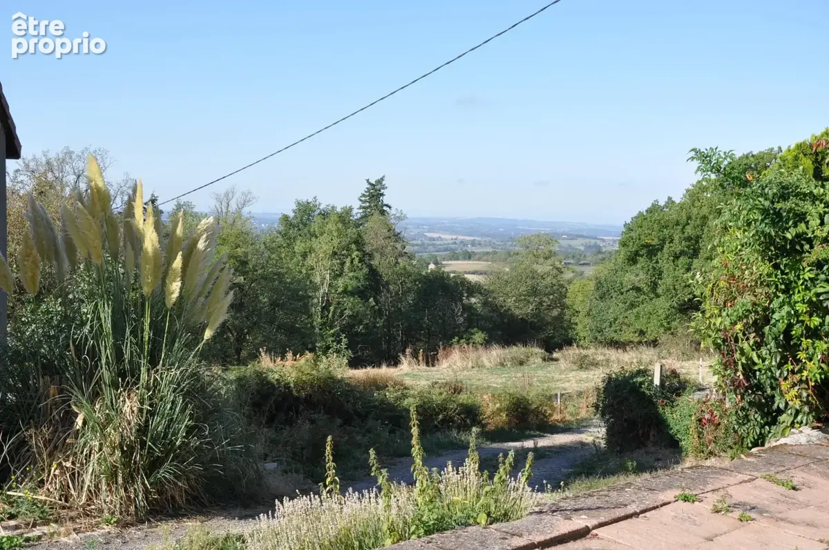 Charmante maison de campagne avec 2,5 hectares de prairie à Châtelus - photo 21