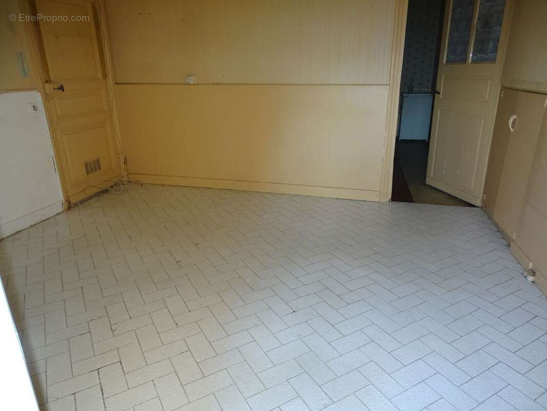 Appartement à LIGNIERES