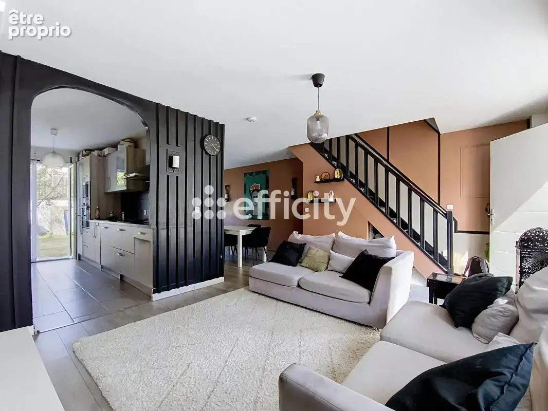 Maison 6 pièces 105 m² à vendre à Epinay-Sur-Seine (93800) - photo 5