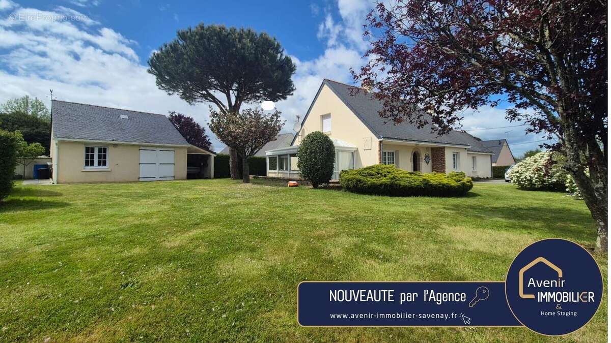 Maison à LA CHAPELLE-LAUNAY