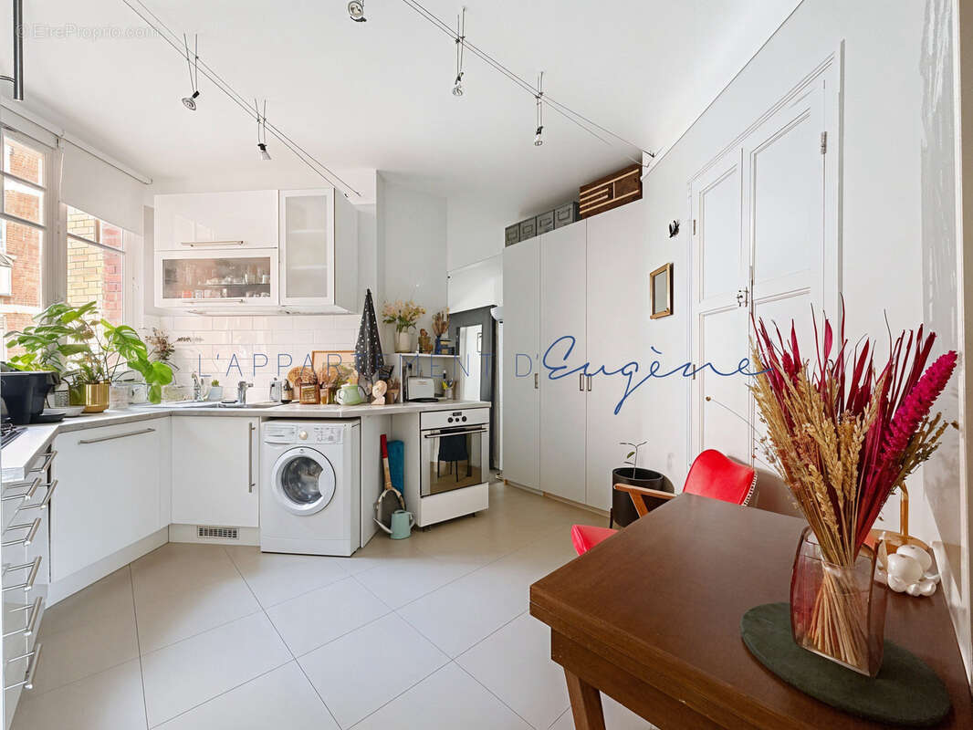 Appartement à PARIS-18E