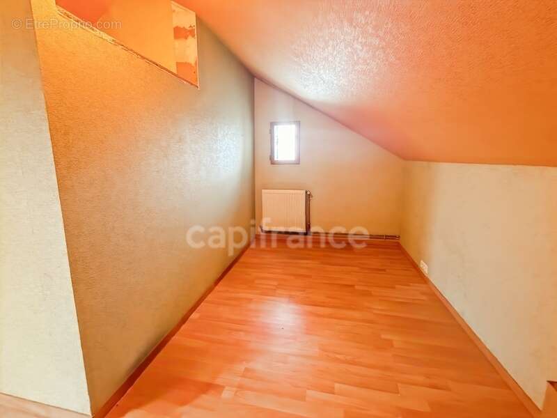 Appartement à LE CREUSOT