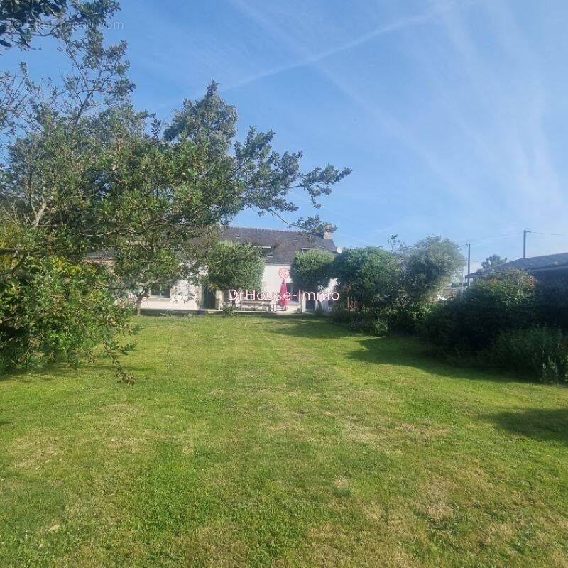 Maison à LOCOAL-MENDON