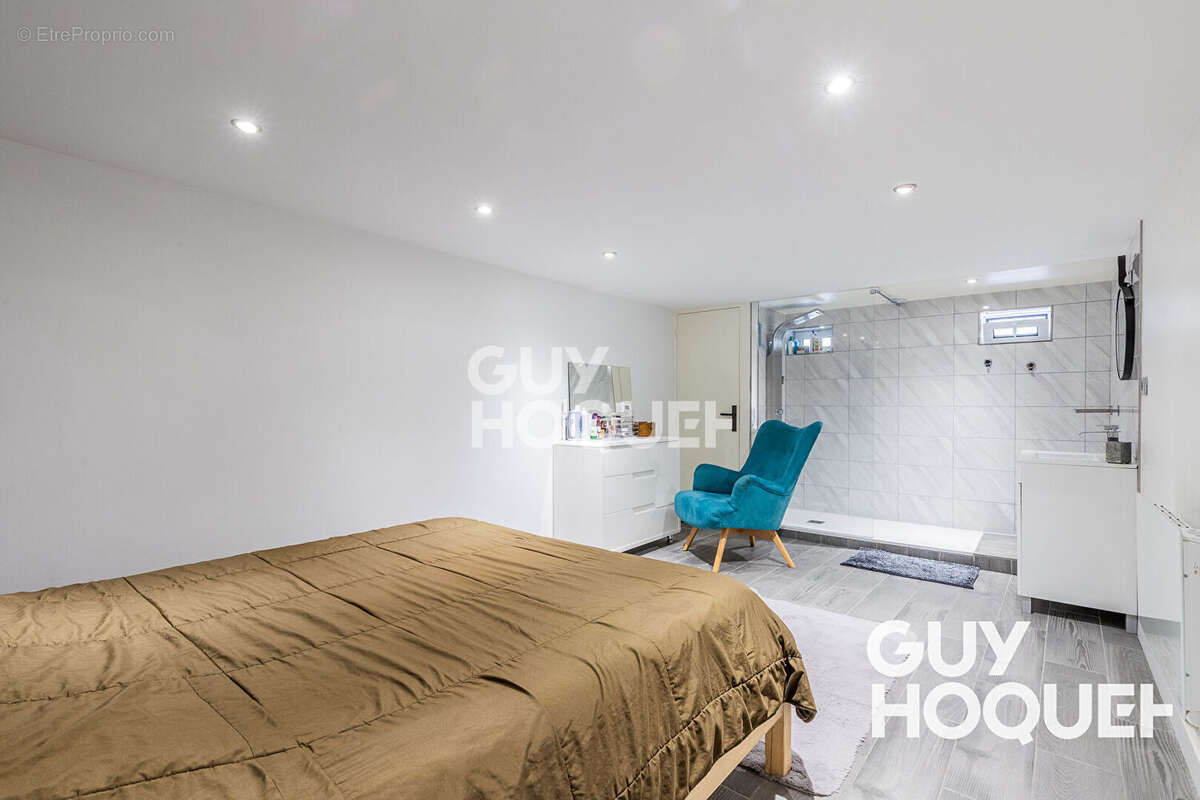 Maison à JUVISY-SUR-ORGE