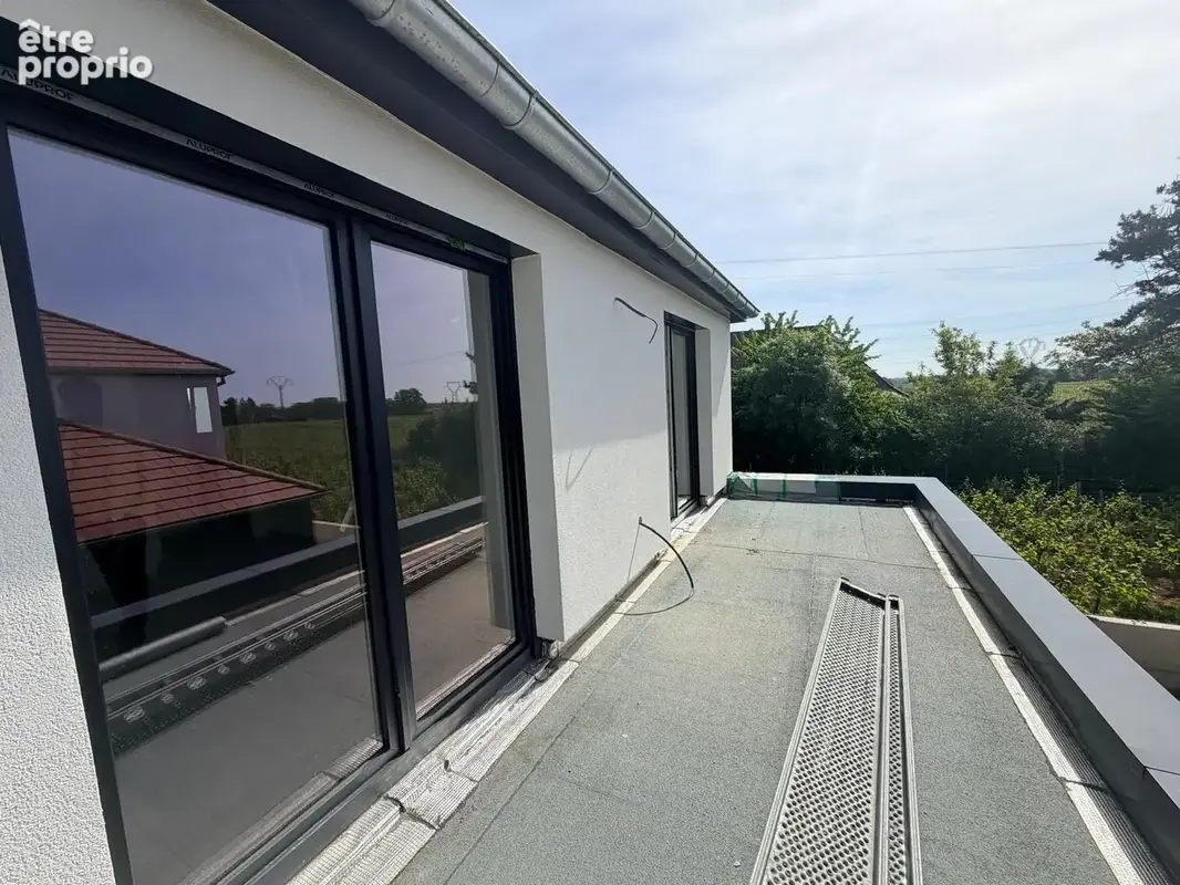 Exclusivité : Maison Neuve de Standing au Cœur du Vignoble à Wintzenheim - photo 2
