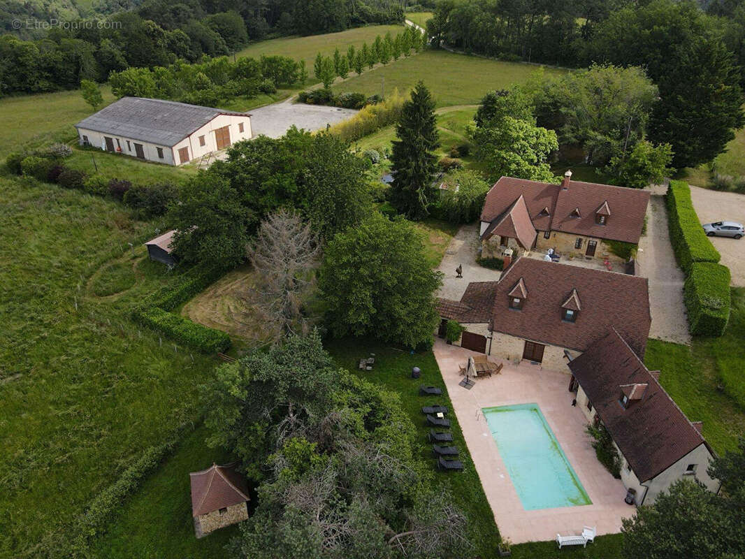 Maison à LES EYZIES-DE-TAYAC-SIREUIL