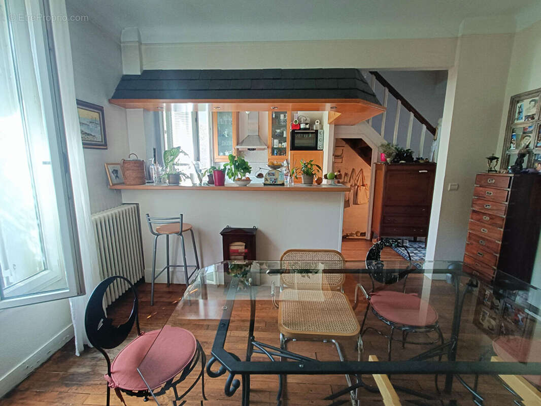 Maison à VILLEMOMBLE