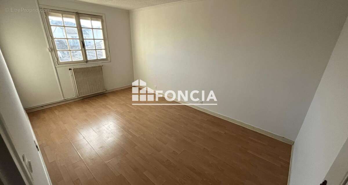 Appartement à SAINTE-FOY-LA-GRANDE