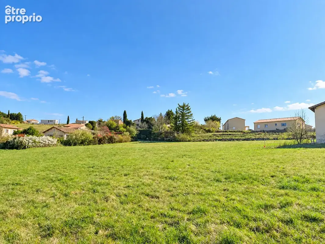 BAISSE DE PRIX - Terrain à bâtir - 2340m2 - VEYRAS - 125 000 - photo 2