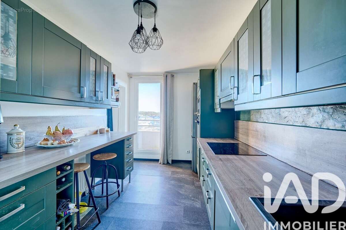 Photo 4 - Appartement à LE PLESSIS-ROBINSON