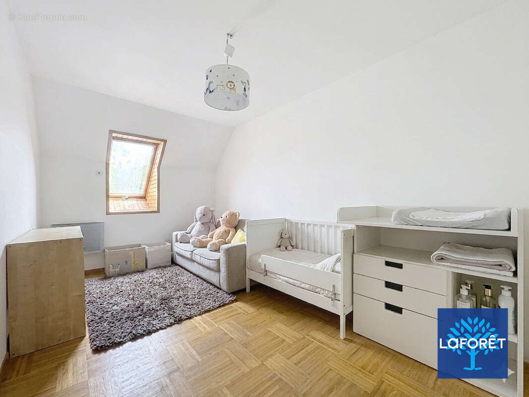 Maison à CHILLY-MAZARIN