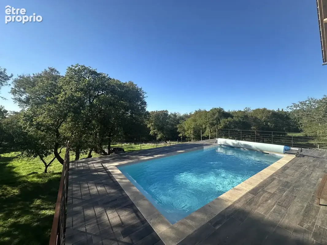 Maison contemporaine avec piscine chauffée et 1,5 hectare de terrain à Autoire - photo 15