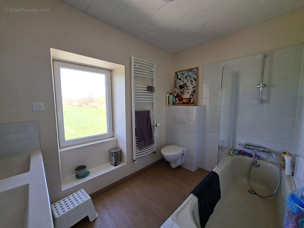 Maison à MIRANDE