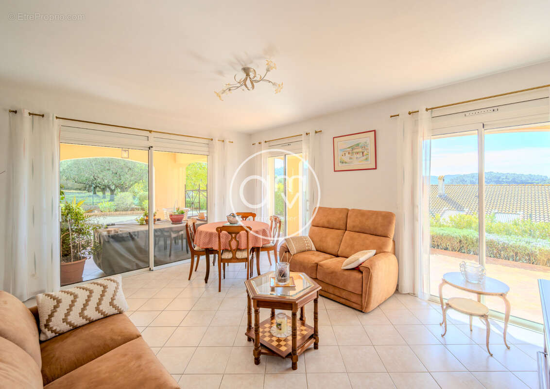 Maison à PIERREFEU-DU-VAR